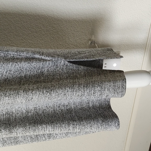 New BR Gray Shirt/Jersey Dress Size S - Picture 3 of 8